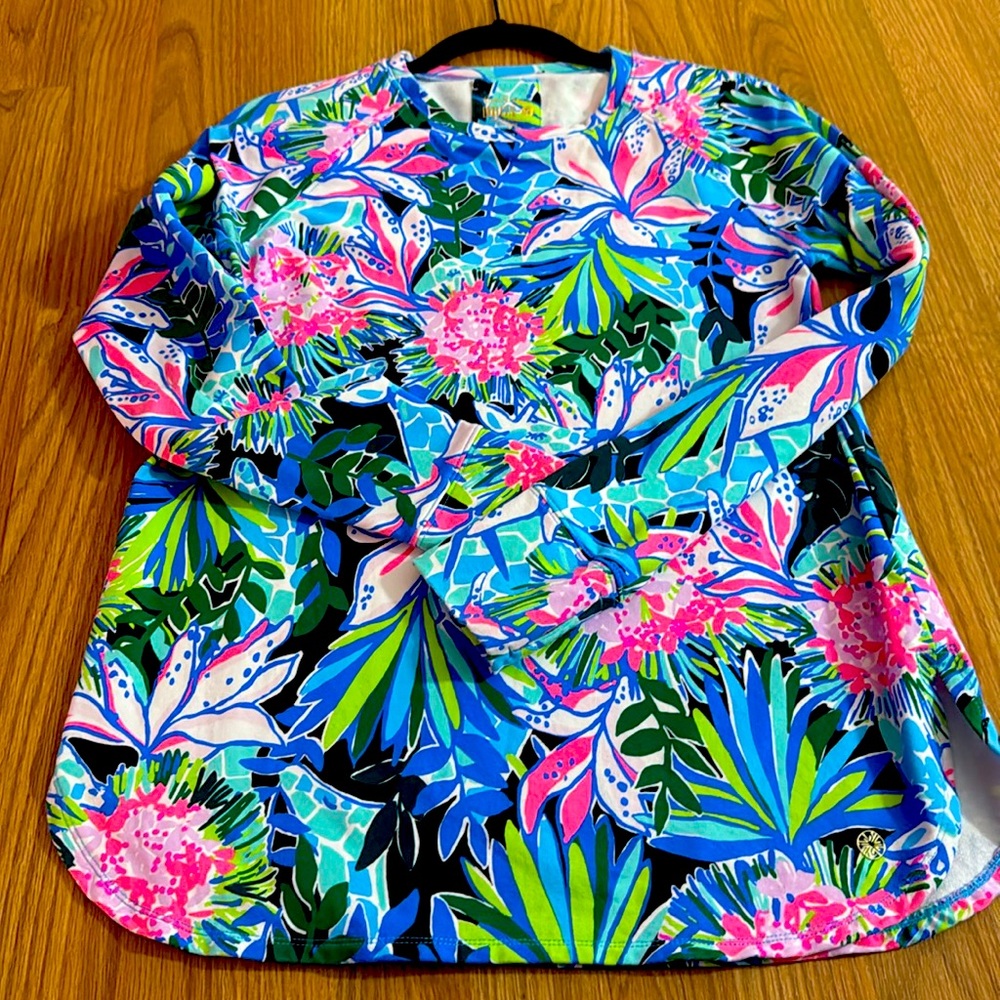 Lilly Pulitzer Luxletic tunic